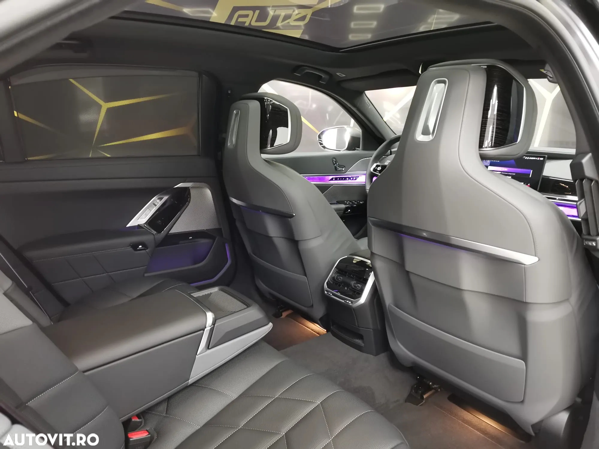 BMW Seria 7 750e xDrive AT PHEV - 30