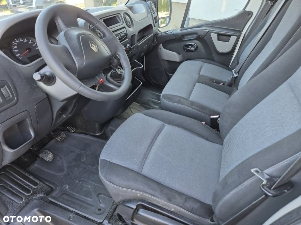 Renault Master - 9