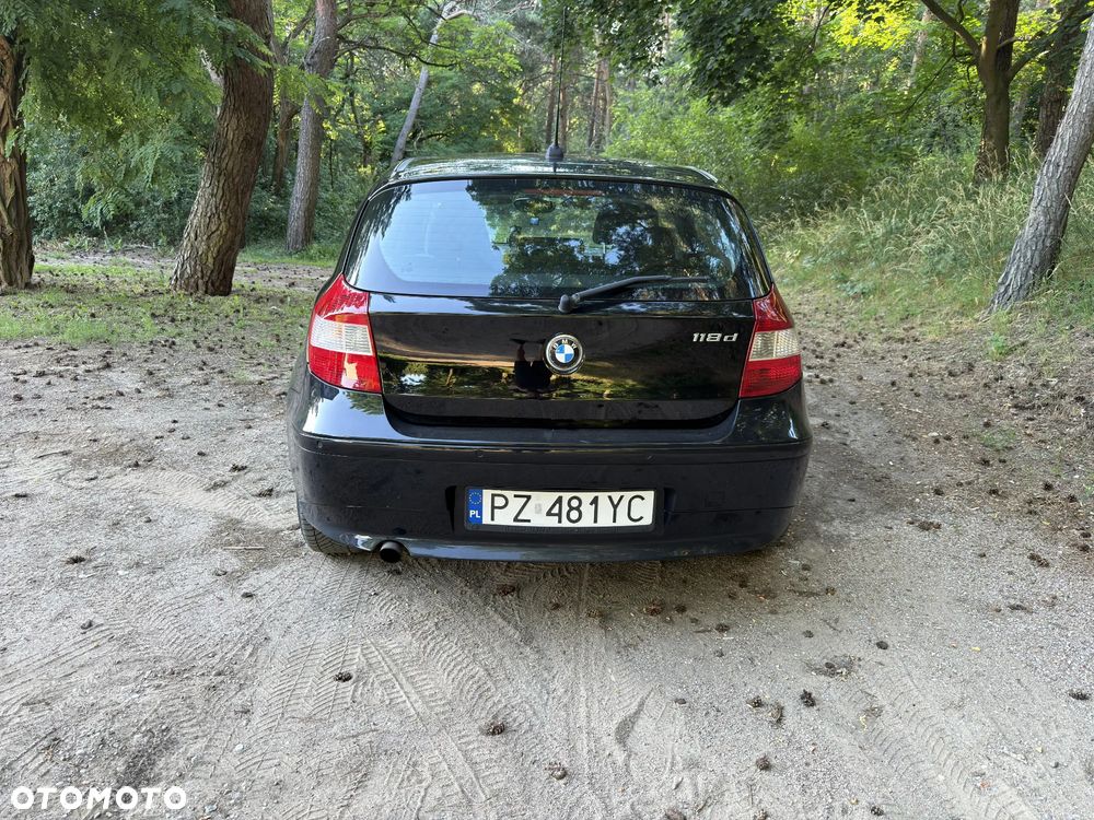 BMW Seria 1 118d - 6