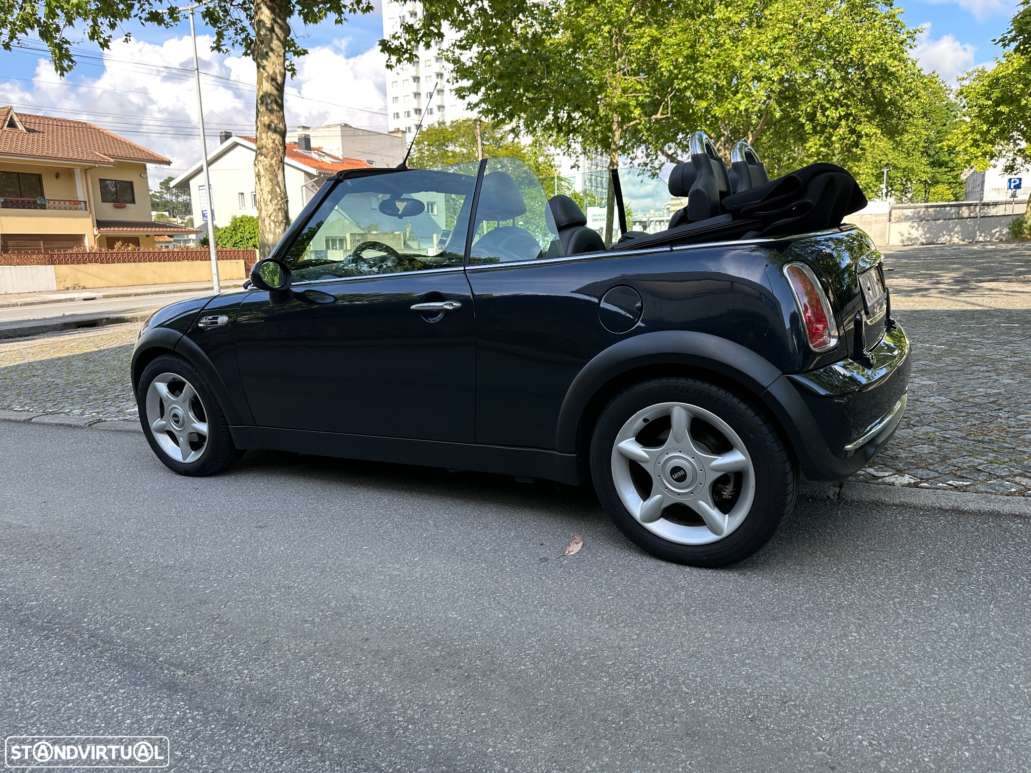 MINI Cabrio Cooper - 24