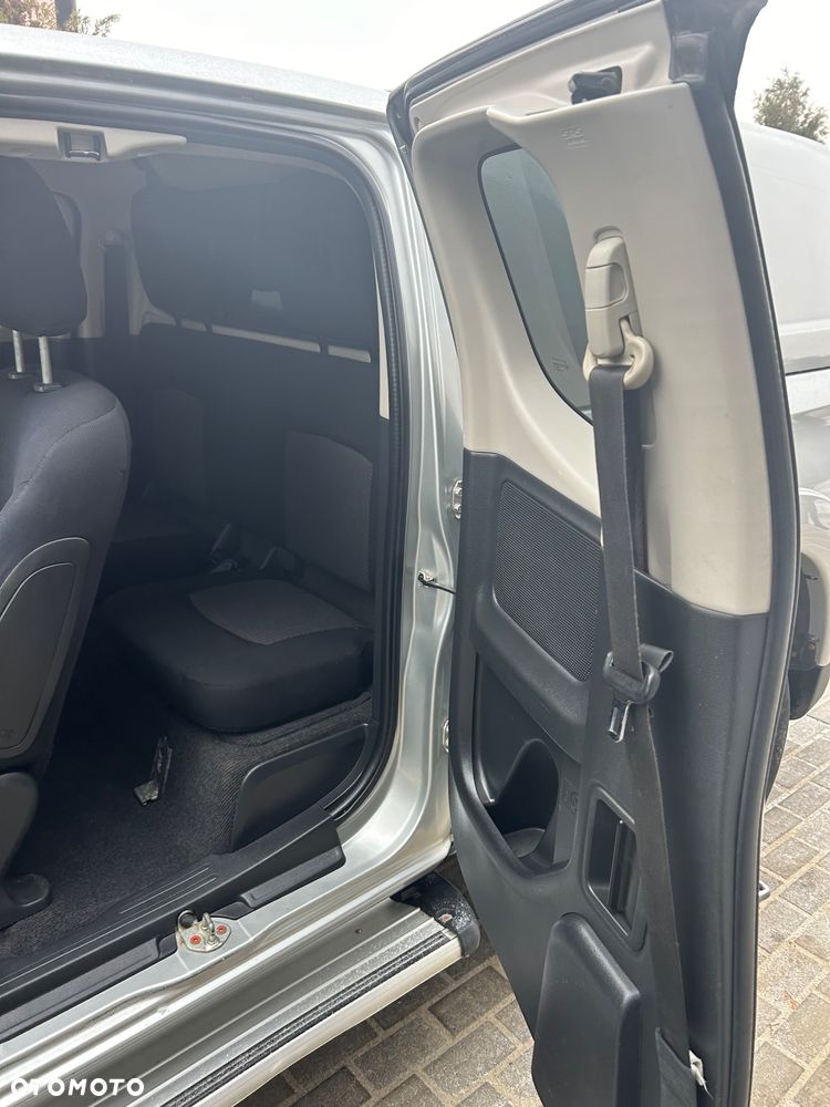 Mitsubishi L200 Pick Up 4x4 S&S Club Cab Diamant Edition - 22