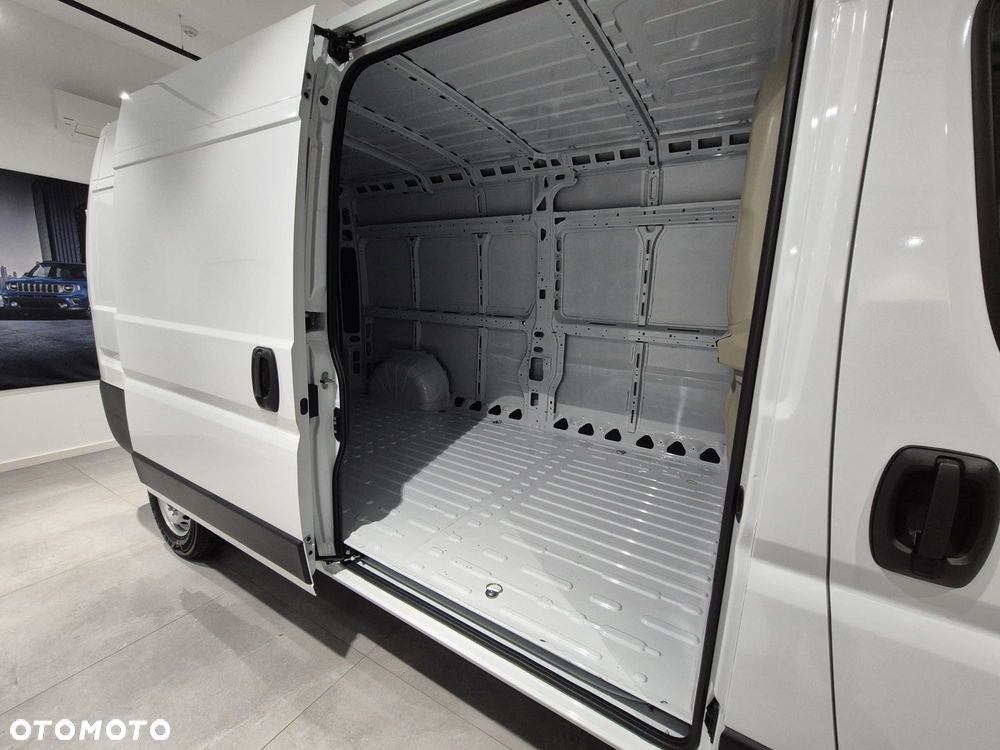 Opel Movano - 10