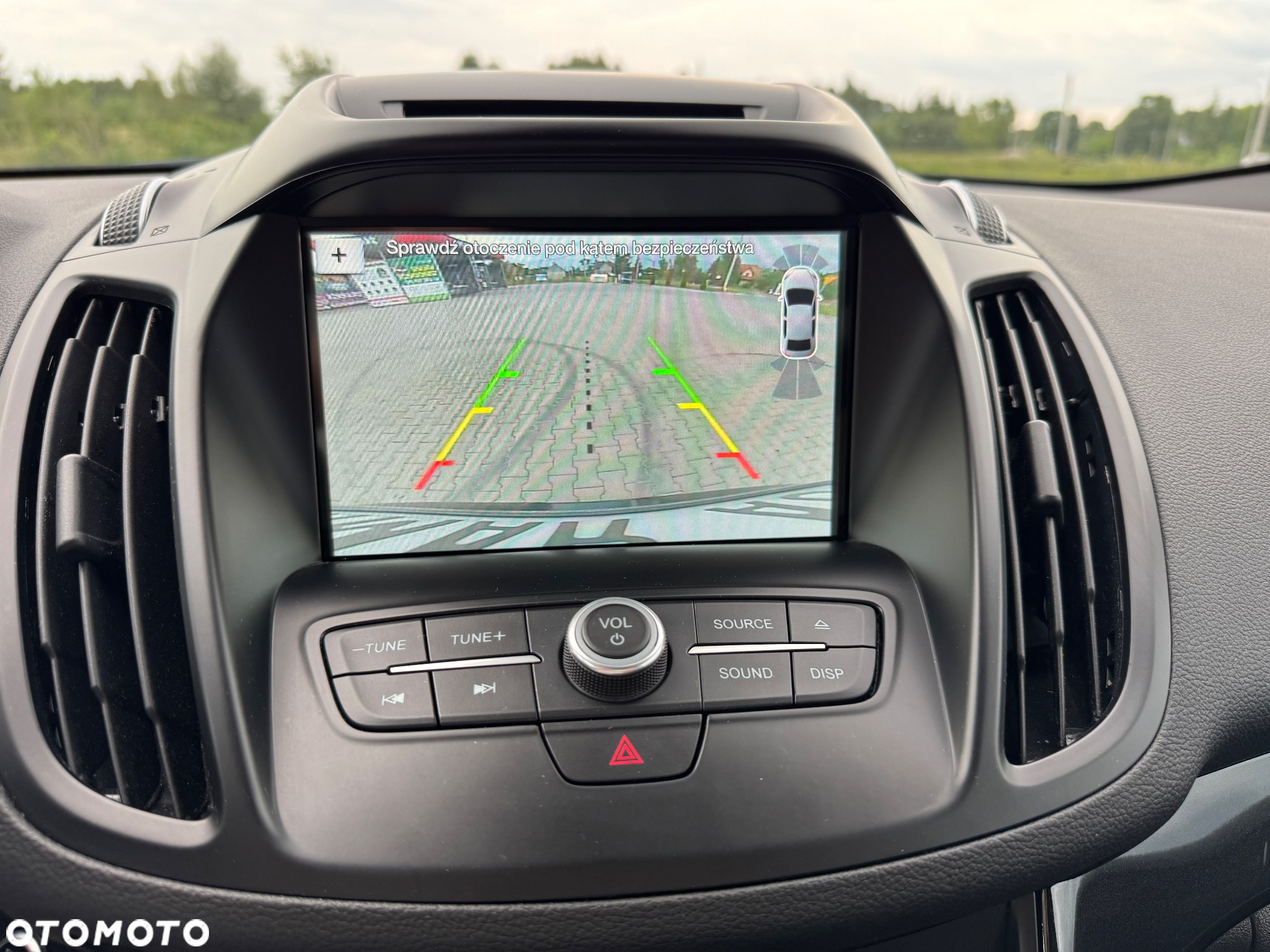 Ford Kuga - 30