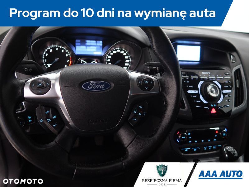 Ford Focus - 19