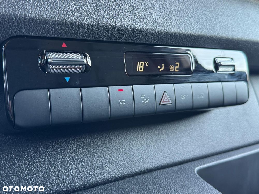 Mercedes-Benz Sprinter 519 CDI izoterma, agregat - 29