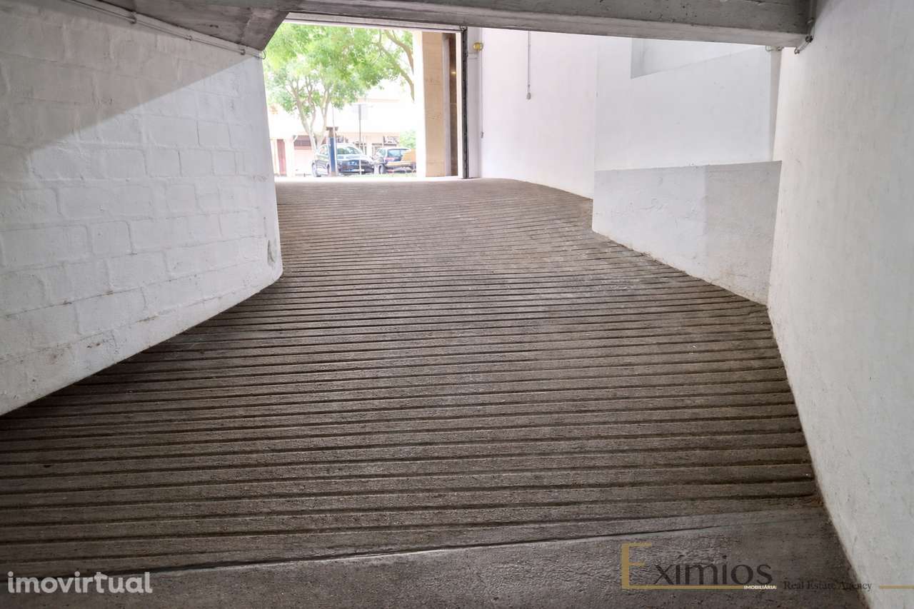 Garagem para um carro, na cidade da Póvoa de Varzim - Grande imagem: 3/3