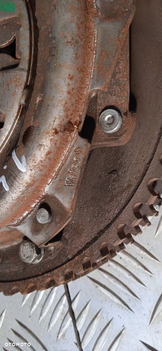 Sprzęgło Dacia Logan Sandero 1.4 MPi Koło Zamachowe 7700598735 - 6