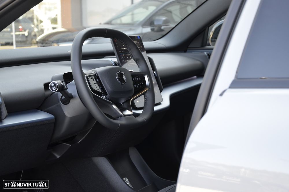 Volvo EX30 Cross Country 69 kWh Twin Motor Ultra - 14