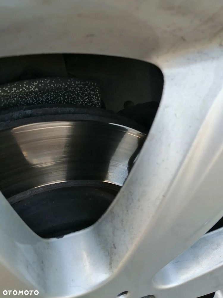 Mercedes-Benz ML - 33