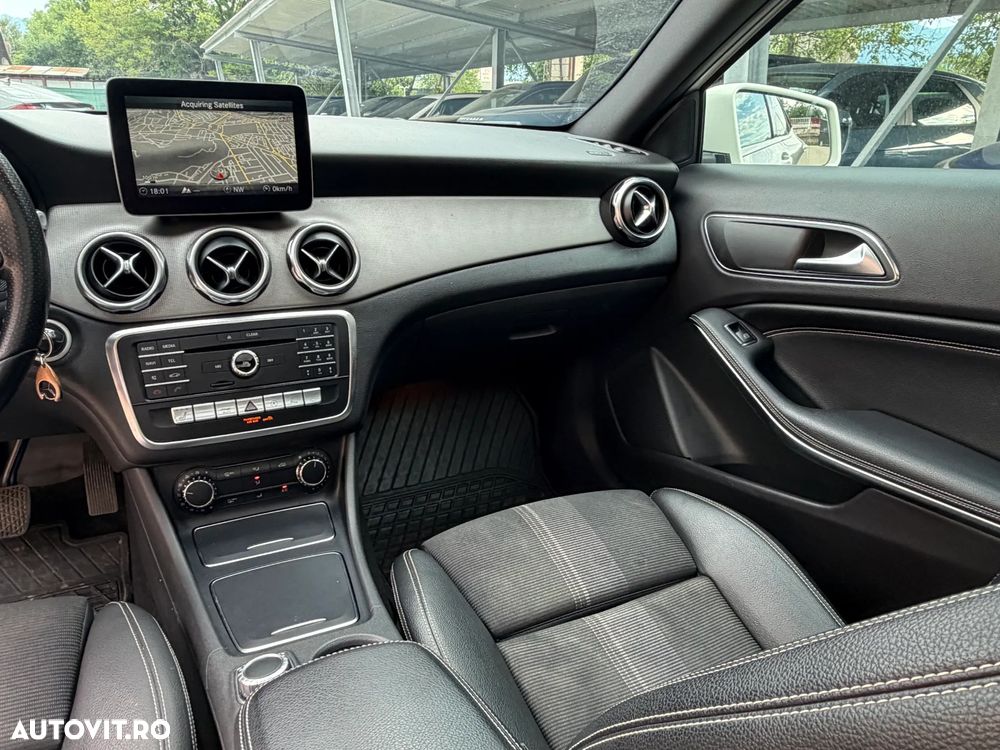 Mercedes-Benz GLA 220 d Aut. - 20