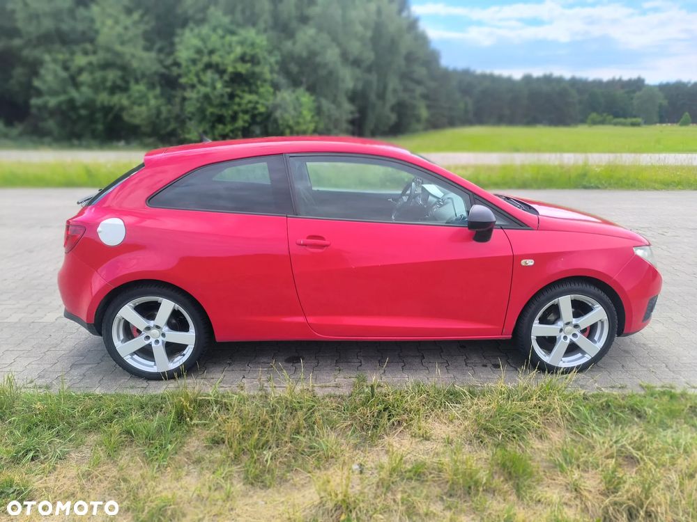Seat Ibiza SC 1.6 16V Sport - 4