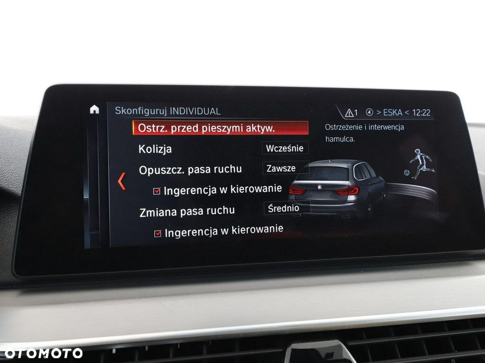 BMW Seria 5 520d xDrive - 27