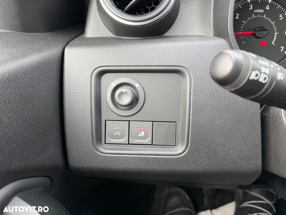 Dacia Duster ECO-G 100 Prestige - 25