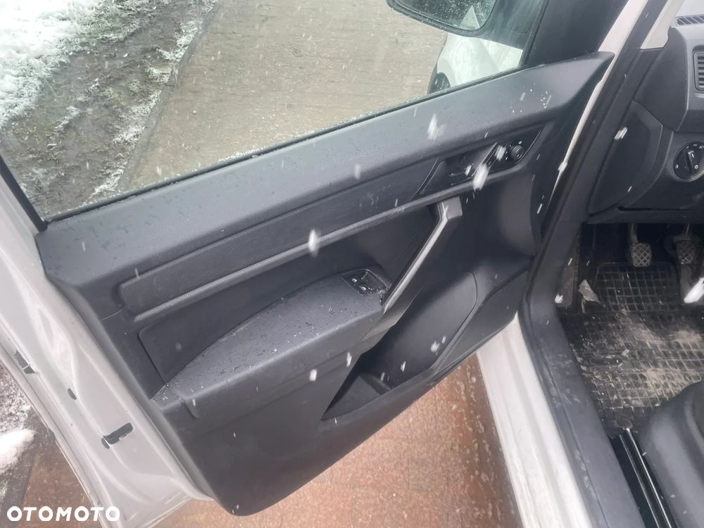 Volkswagen Caddy - 6