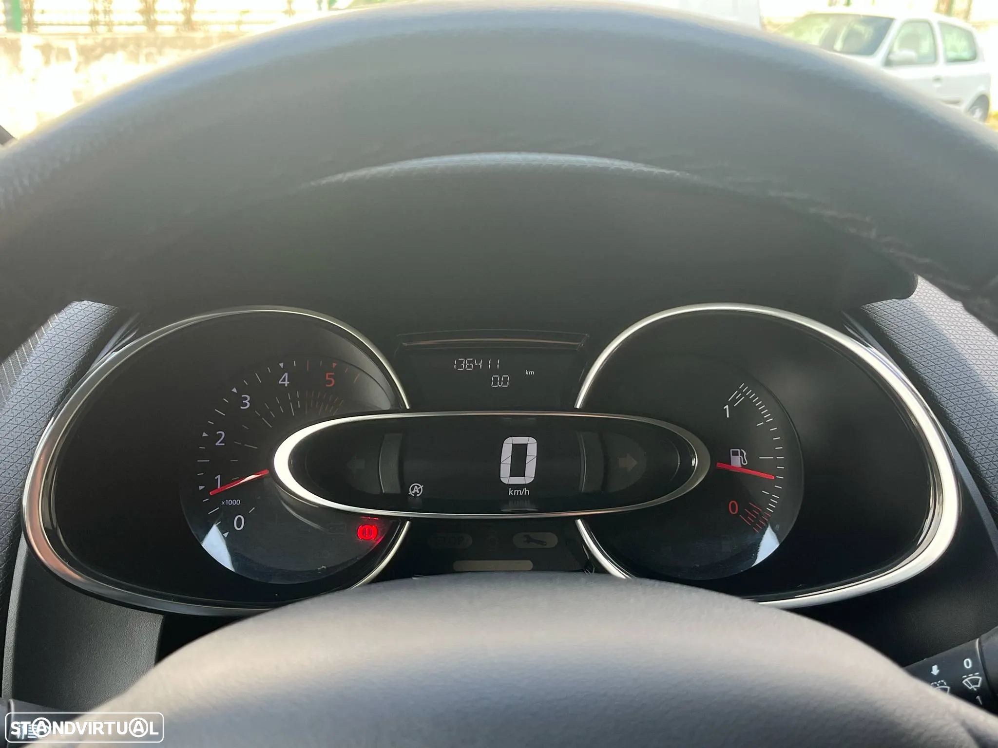 Renault Clio IV Van 1.5 dCi 90cv - 10