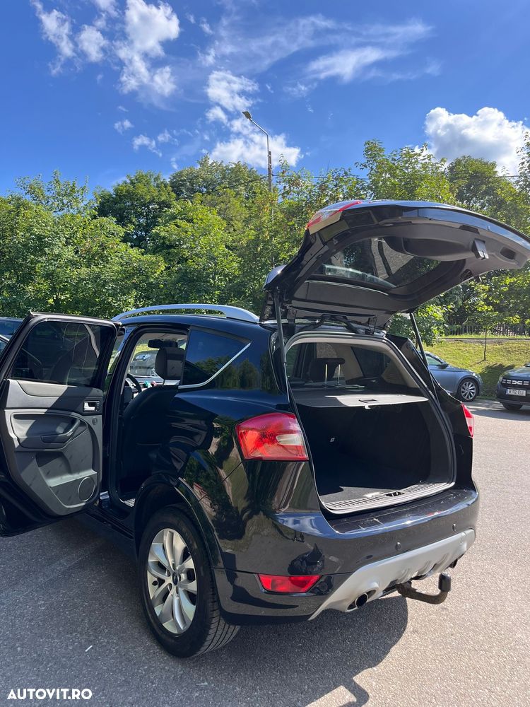 Ford Kuga 2.0 TDCi 4x4 Aut. Titanium - 9