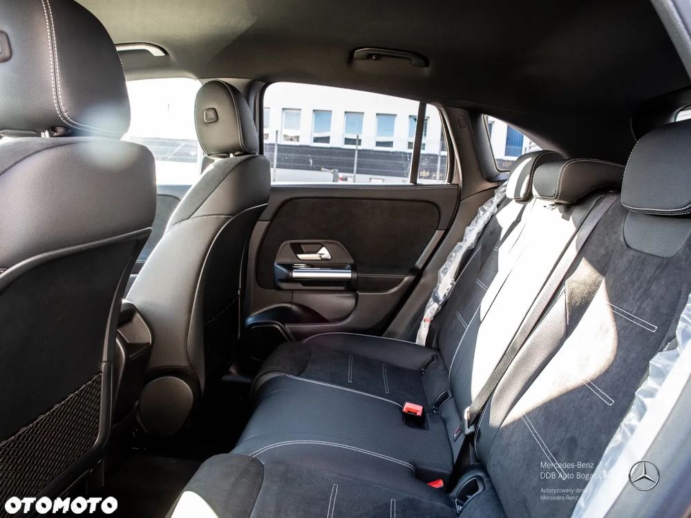 Mercedes-Benz GLA 220 mHEV 4-Matic AMG Line 8G-DCT - 9
