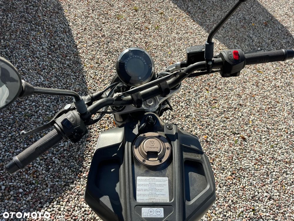 Husqvarna Svartpilen - 6