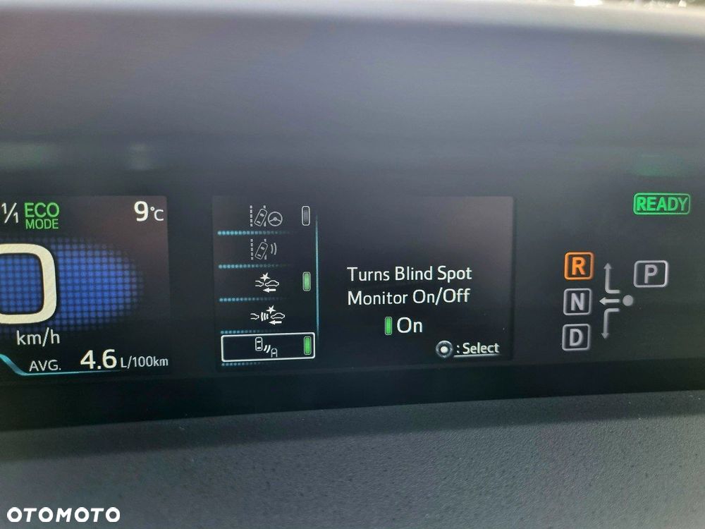 Toyota Prius 1.8 Hybrid Premium - 22