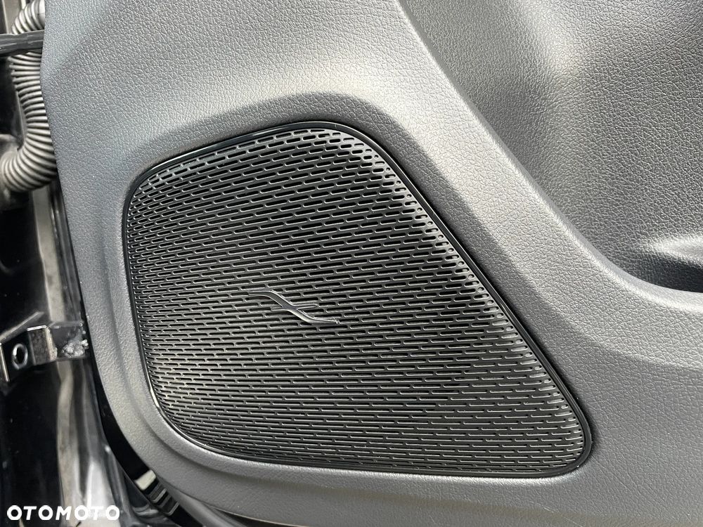 Mercedes-Benz Klasa A 180 AMG Line 7G-DCT - 20