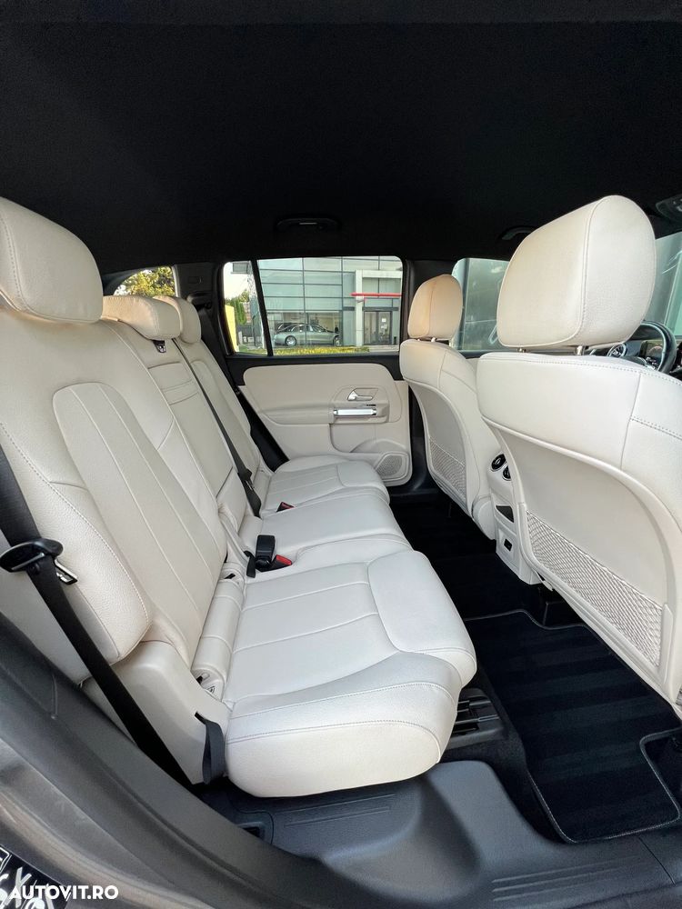 Mercedes-Benz GLB 200 4MATIC 8G-DCT - 9