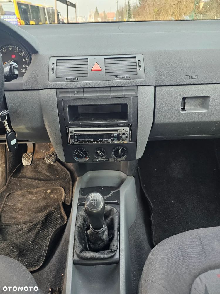 Skoda Fabia 1.4 Basic - 13