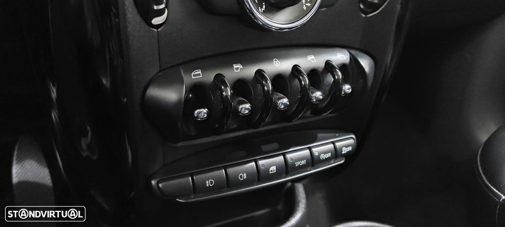 MINI Countryman One D - 32