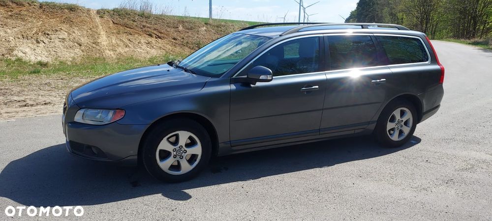 Volvo V70 2.0D Momentum - 8