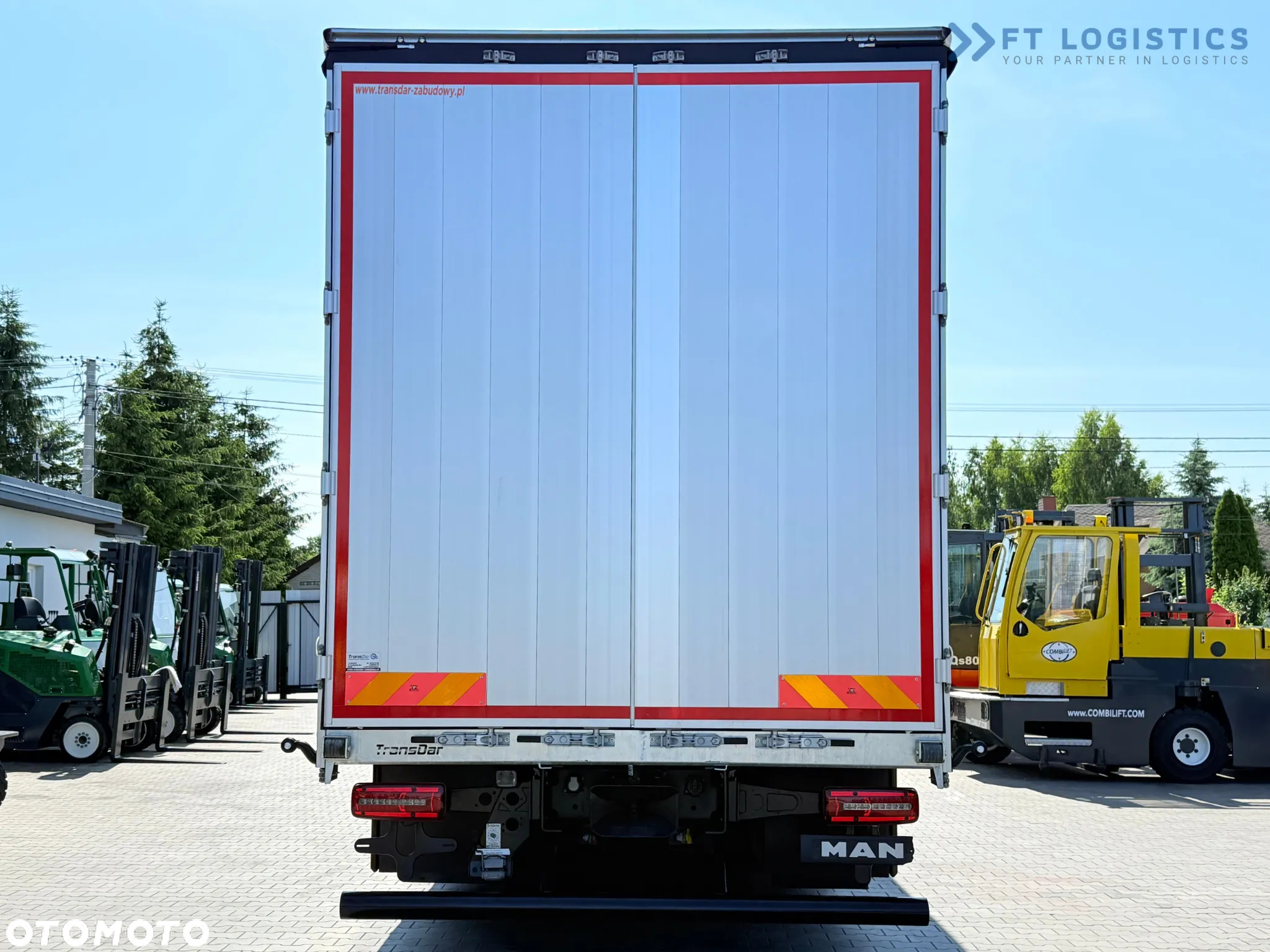 MAN TGX 26.470 / 19 PALET / OŚ SKRĘTNA / ŁADOWNOŚĆ 15 TON / RETARDER / STAN IDEALNY - 14