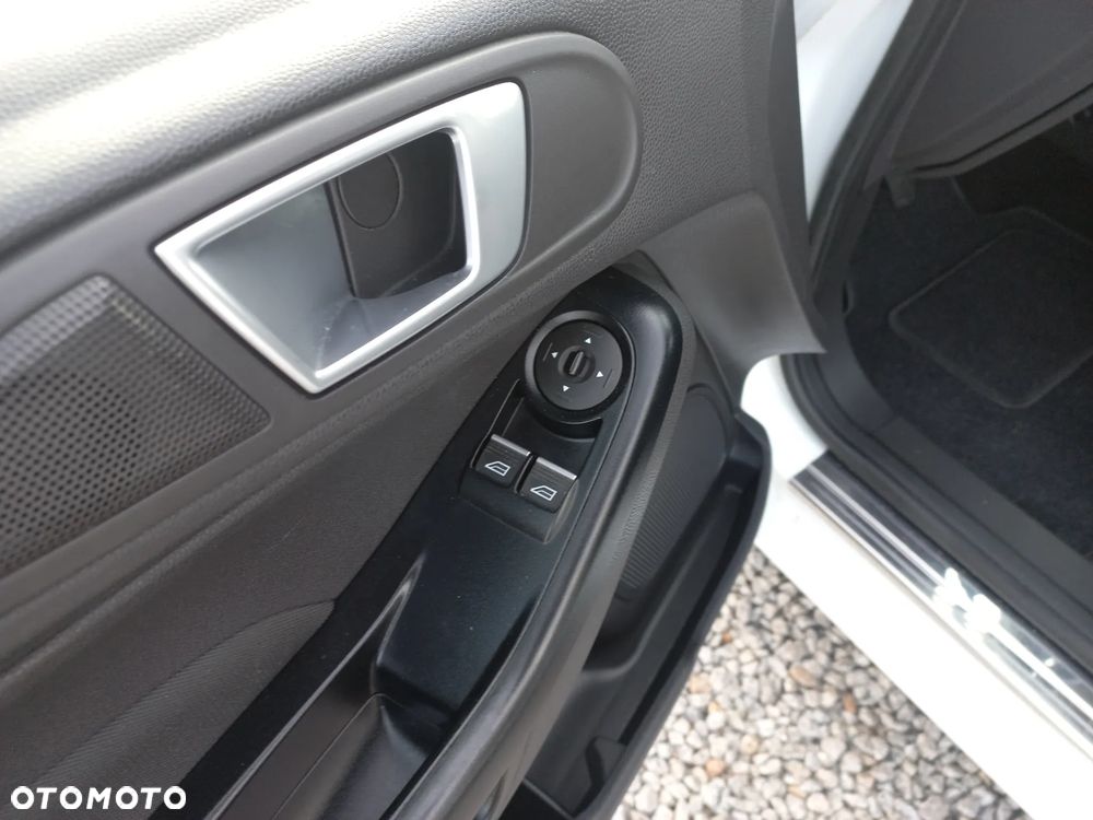 Ford Fiesta 1.25 Trend Edition - 20