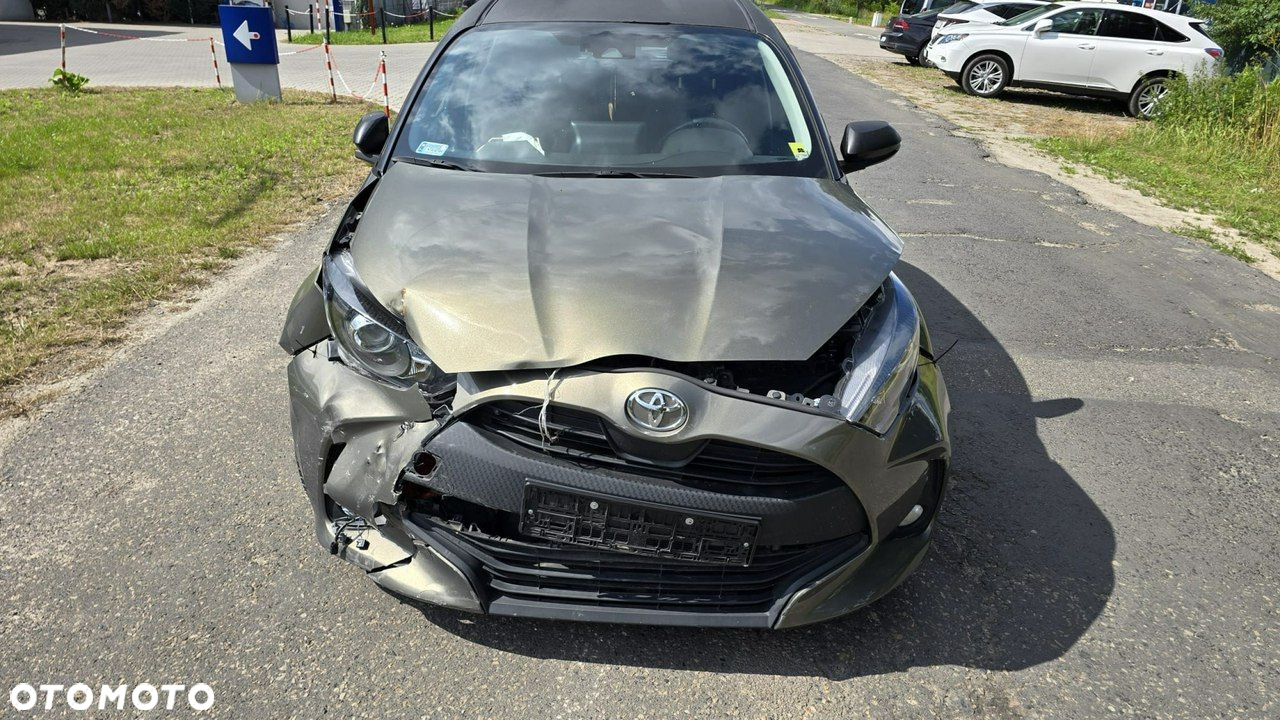Toyota Yaris - 3