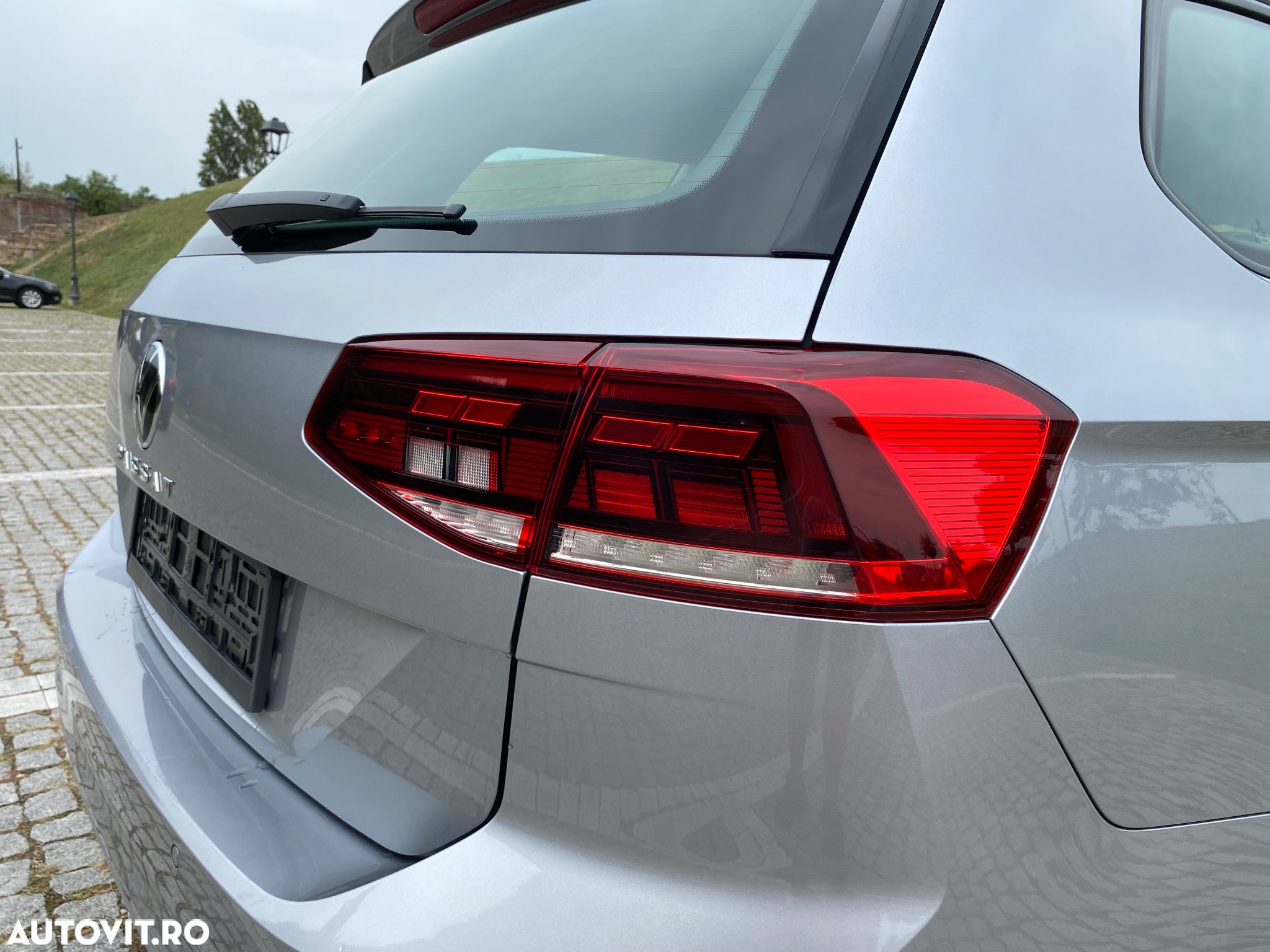 Volkswagen Passat Variant 2.0 TDI DSG Comfortline - 17