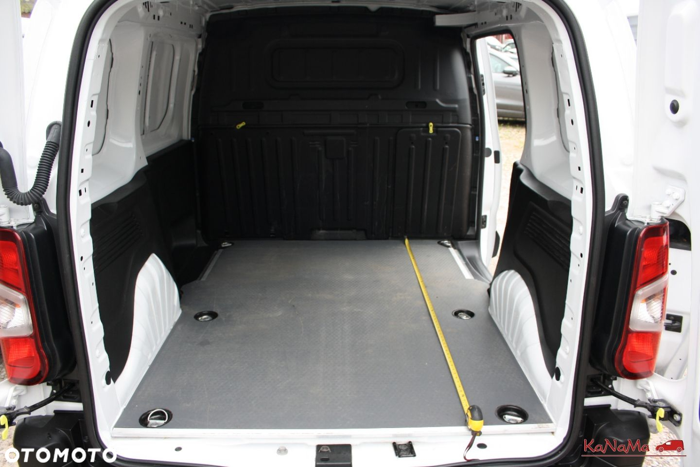Toyota Proace City - 37