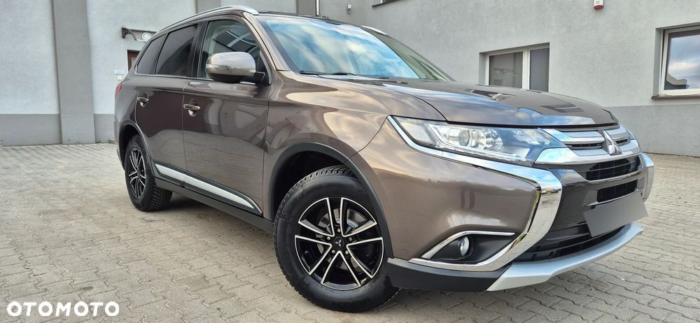 Mitsubishi Outlander 2.0 2WD Diamant Edition - 33
