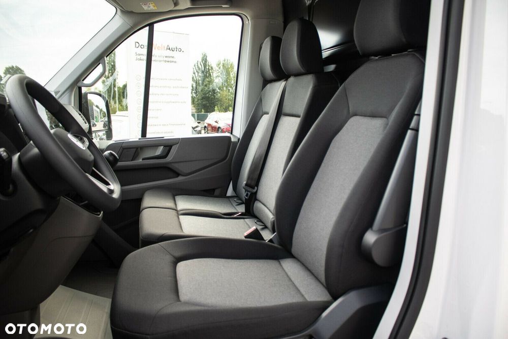 Volkswagen Crafter 35 2.0 TDI 140 KM L3H3 3m 8-automat - 8