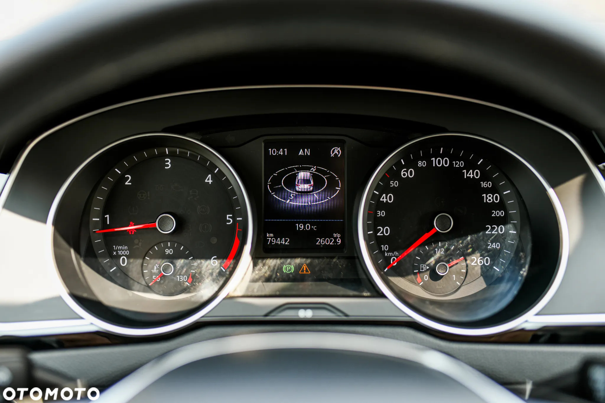 Volkswagen Passat 1.6 TDI BMT Comfortline - 22