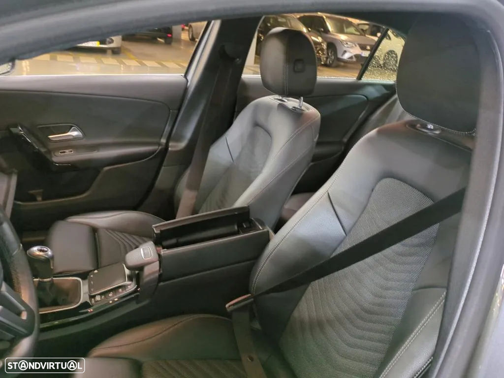 Mercedes-Benz A 160 d Style Plus - 3