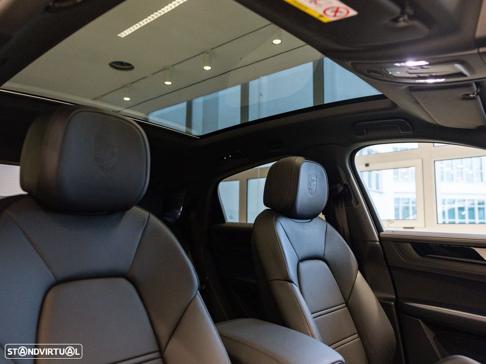 Porsche Cayenne Coupé E-Hybrid Black Edition - 50