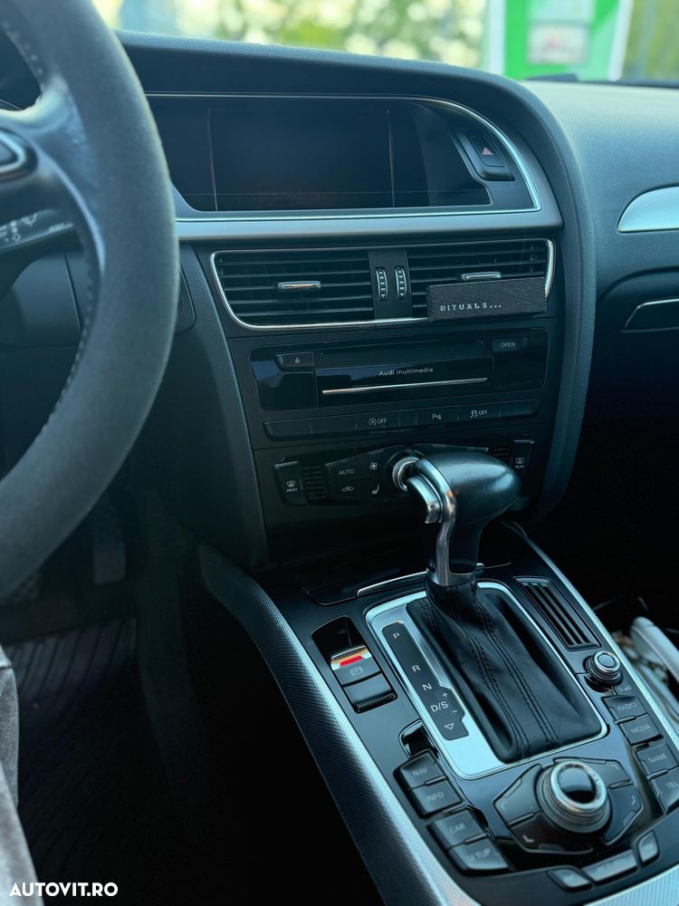 Audi A4 2.0 TFSI quattro S tronic S line Sportpaket - 20