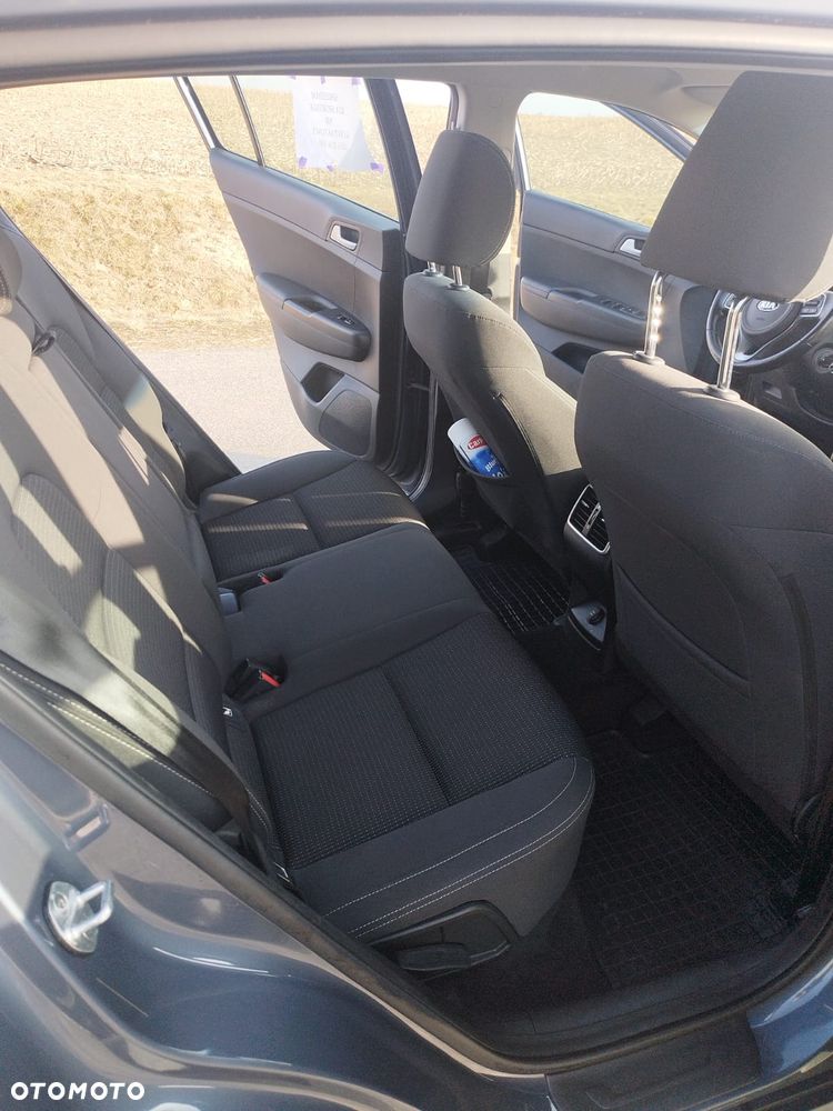 Kia Sportage 1.6 GDI 2WD DREAM-TEAM EDITION - 9