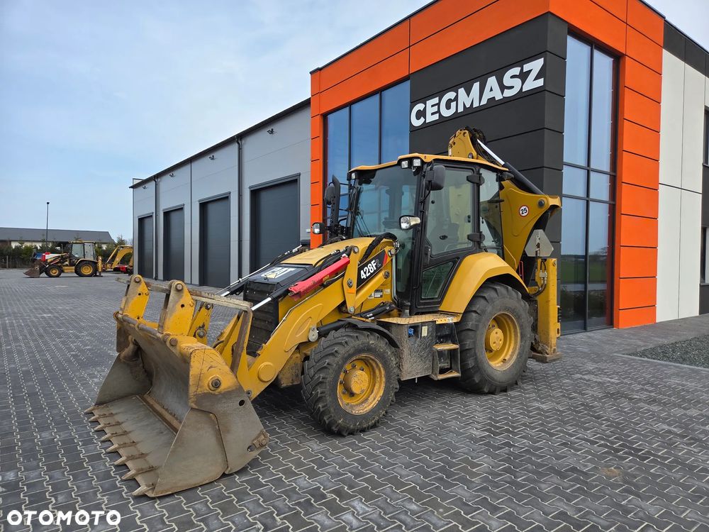 Caterpillar 428 F2 - 1