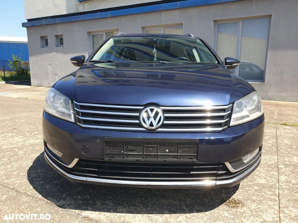 Volkswagen Passat Variant 2.0 TDI DSG BlueMotion Technology Comfortline - 2