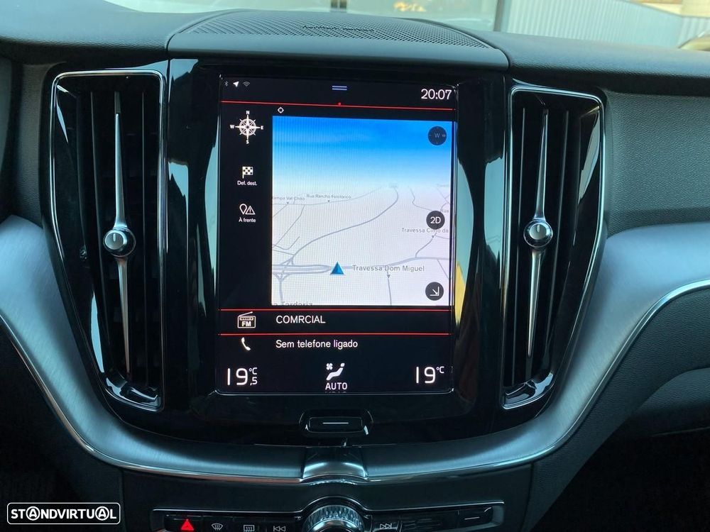 Volvo XC 60 2.0 T6 PHEV Inscription AWD - 11