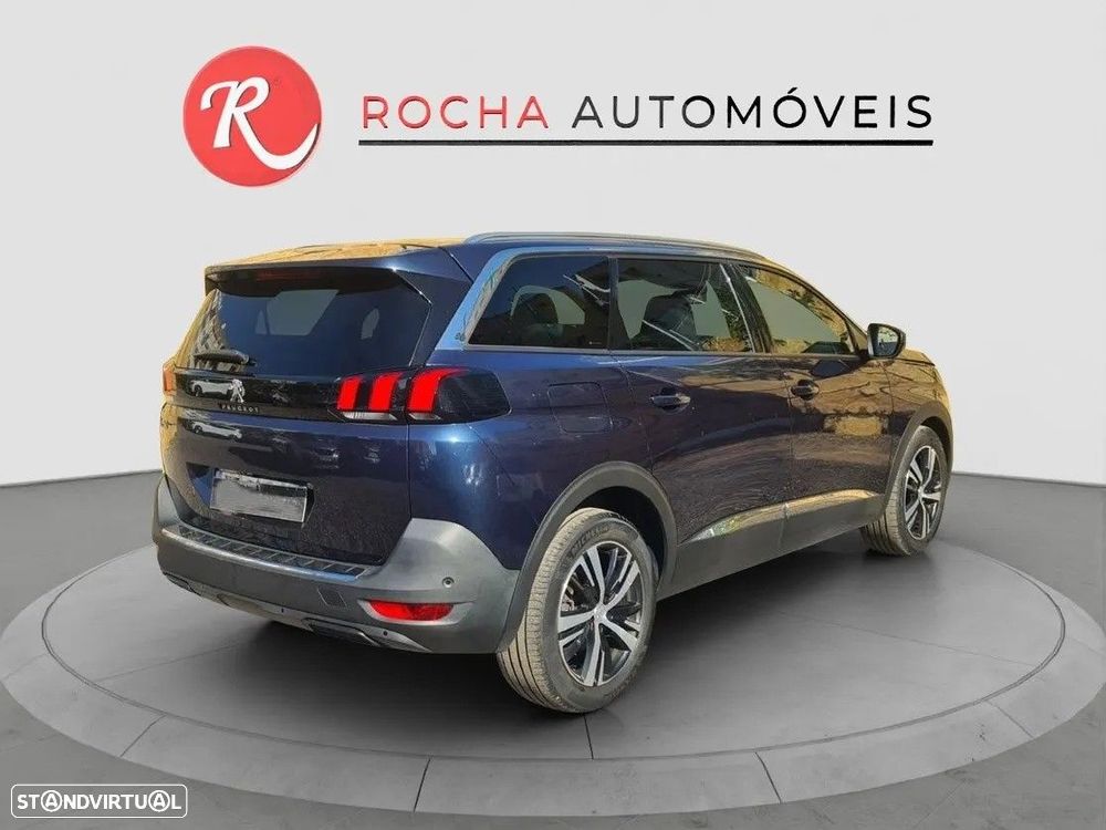 Peugeot 5008 - 4
