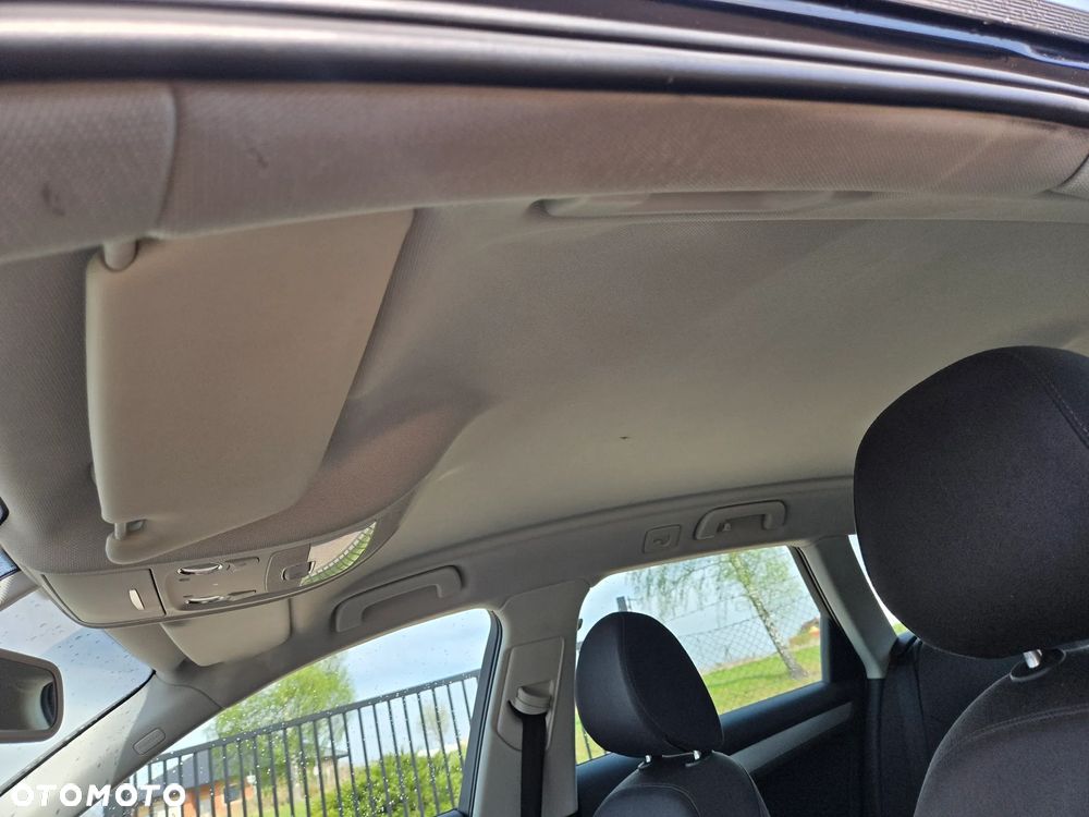 Audi A4 Avant 2.0 TDI DPF Attraction - 23
