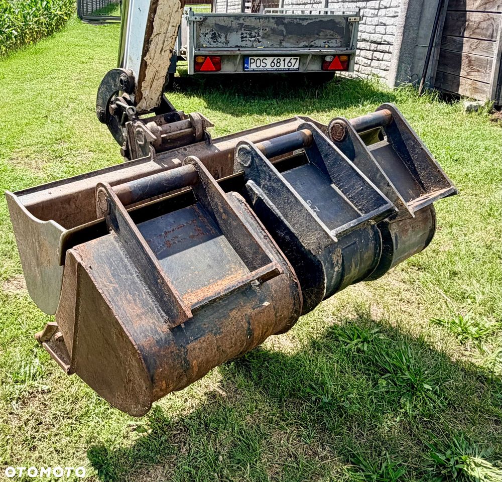 Bobcat E19 - 19