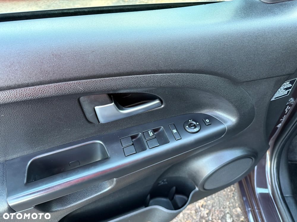 Kia Venga 1.6 CRDi 128 ISG Spirit - 13
