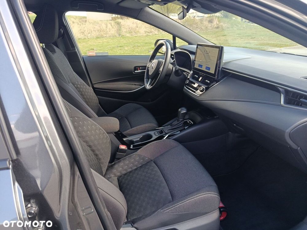 Toyota Corolla 1.8 Hybrid Comfort - 9