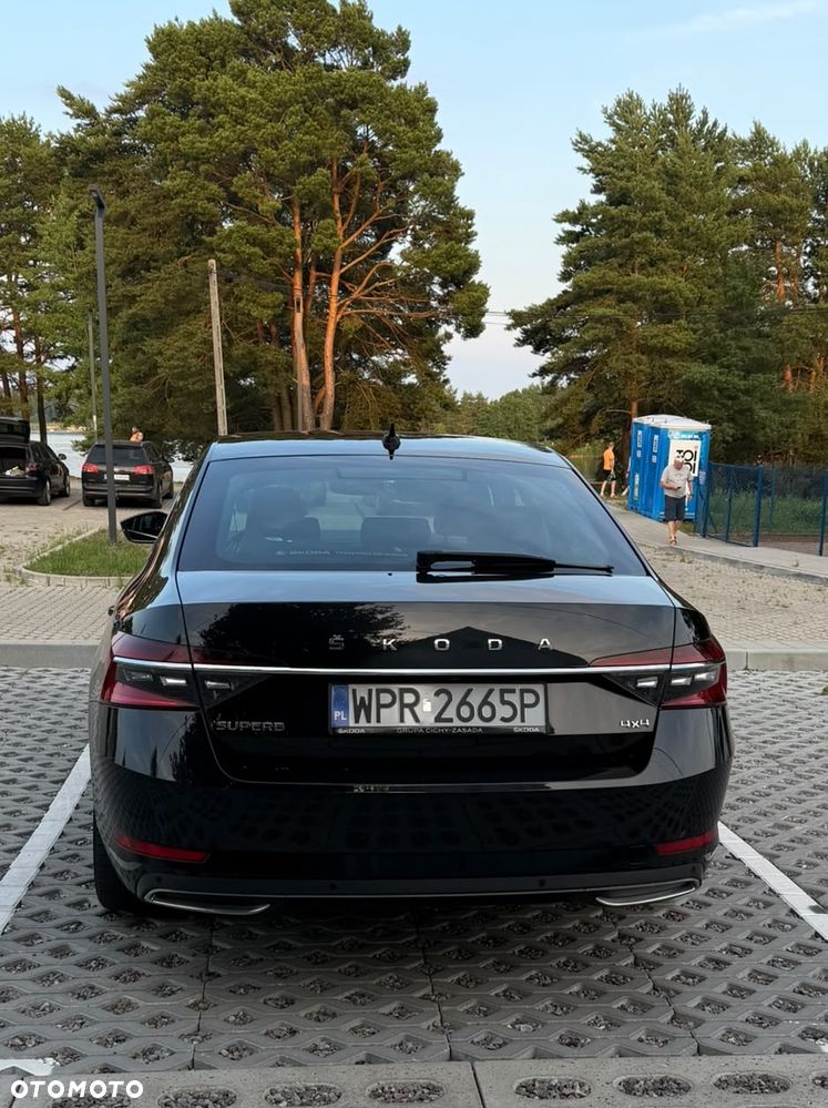 Skoda Superb 2.0 TDI SCR 4x4 L&K DSG - 2