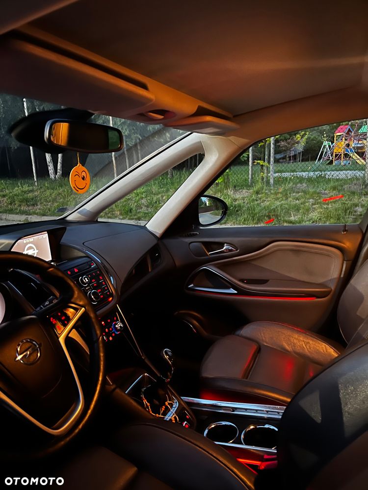 Opel Zafira Tourer 2.0 BITurbo CDTI Start/Stop Sport - 25